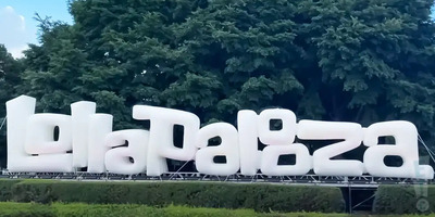 The Lollapalooza sign signaling the entrance to the festival.
